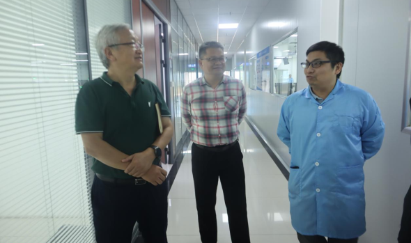 书记校长访企拓岗继续进行中！